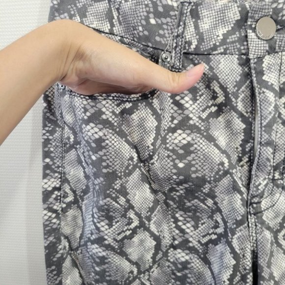 Seven7 Python Print High Rise Skinny Jeans size 14 - Picture 5 of 14